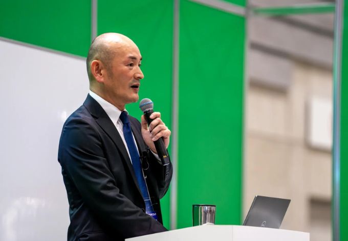 株式会社ディライト代表・高橋亮が葬儀について講演している